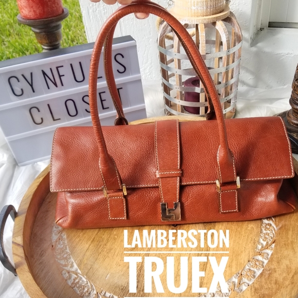 Lamberston Truex camel colored leather shoulder bag - Picture 1 of 15